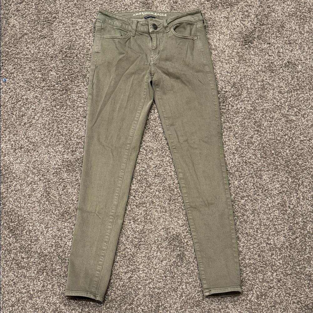 American Eagle Outfitters Olive Super Stretch Pants